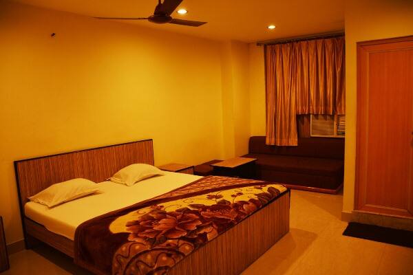 Mayur Hotel, Guwahati 5